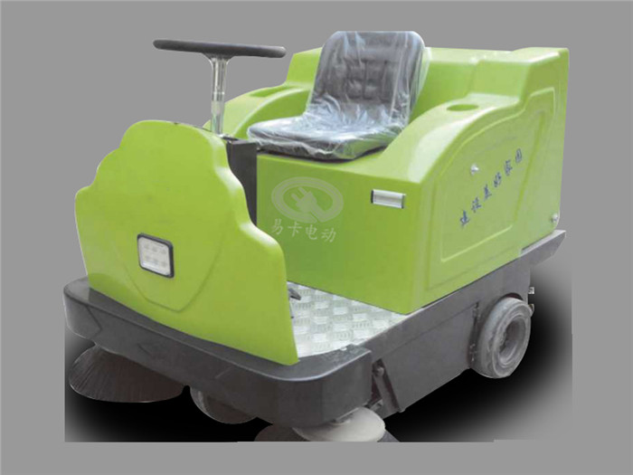 電動(dòng)清掃車